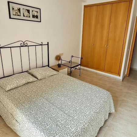 Talasas Apartament *